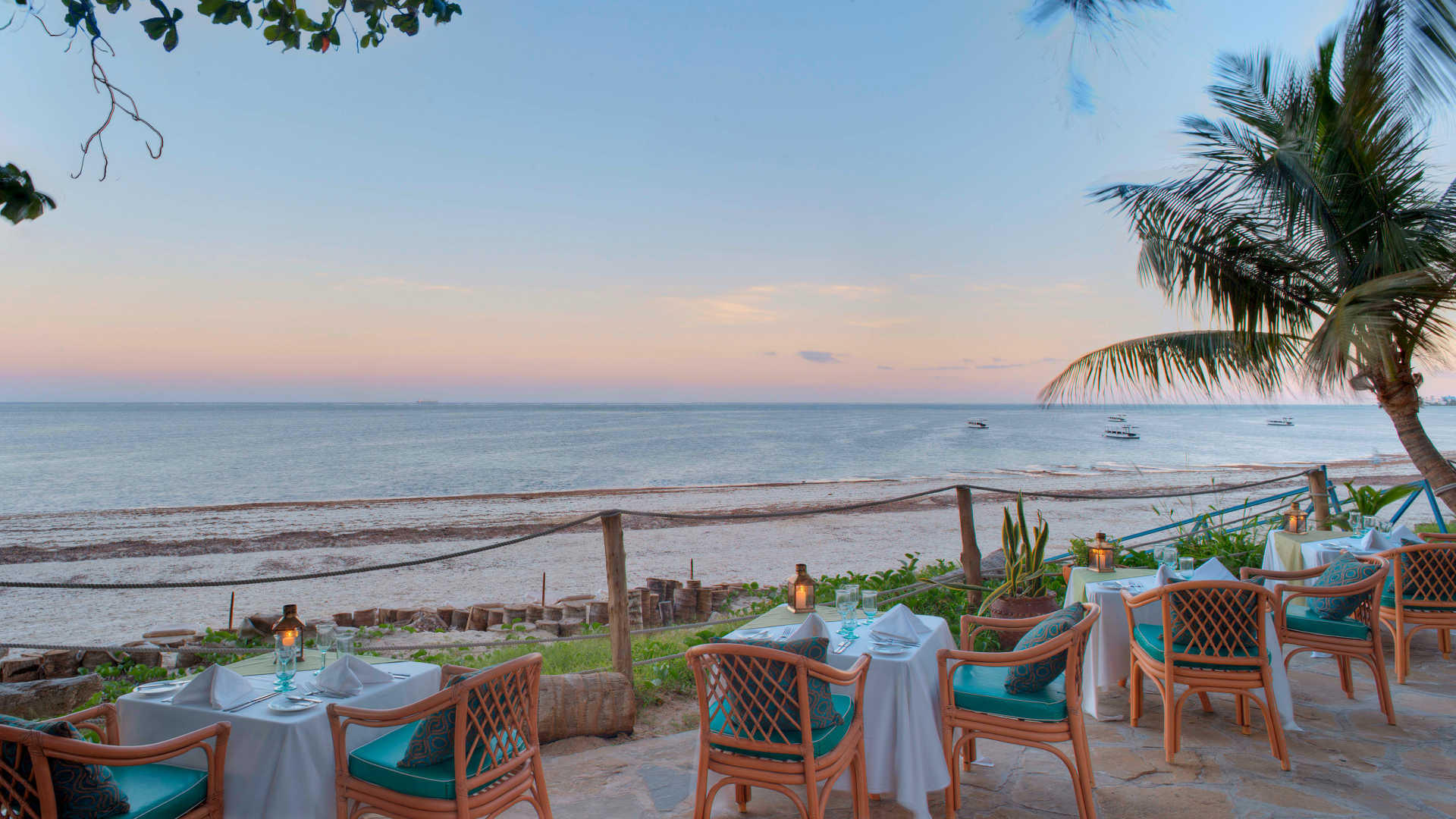 Sarova WhiteSands Beach hotels - Safaris in Kenya , Africa