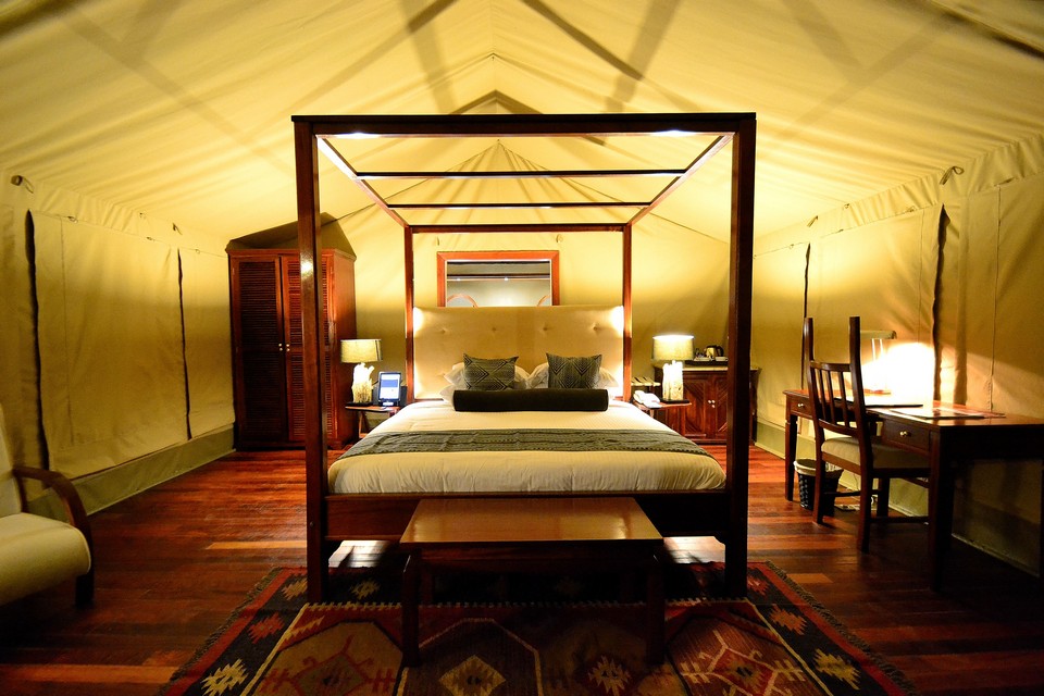 Kiboko-Luxury-Camp-Luxury-Tent-5