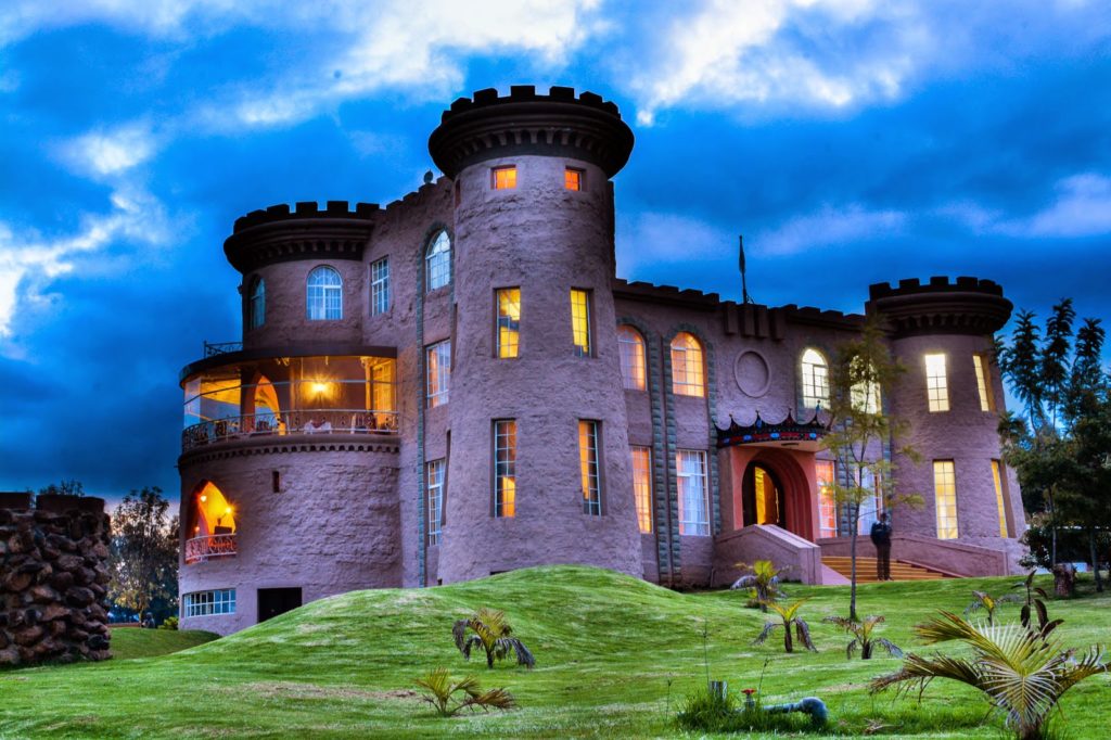 Tafaria Castle - Kenyasafari.co.ke