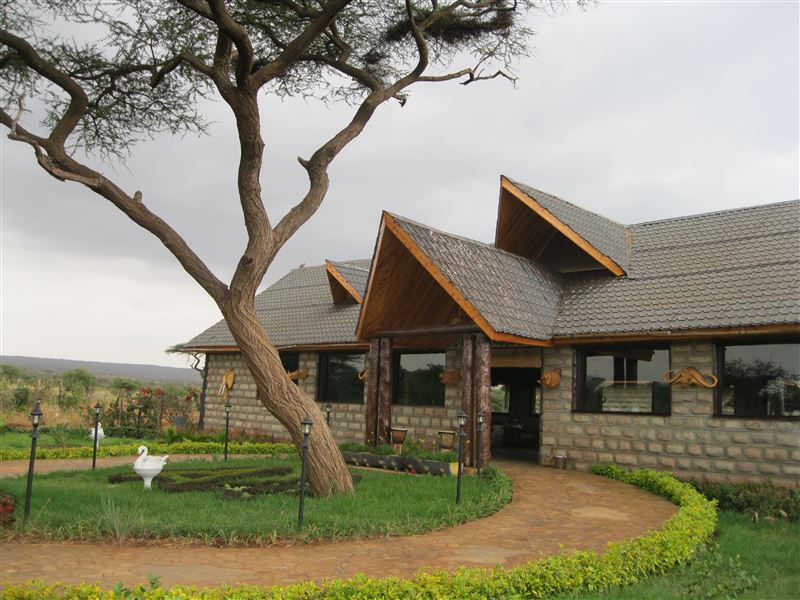 aalodge-amboseli2